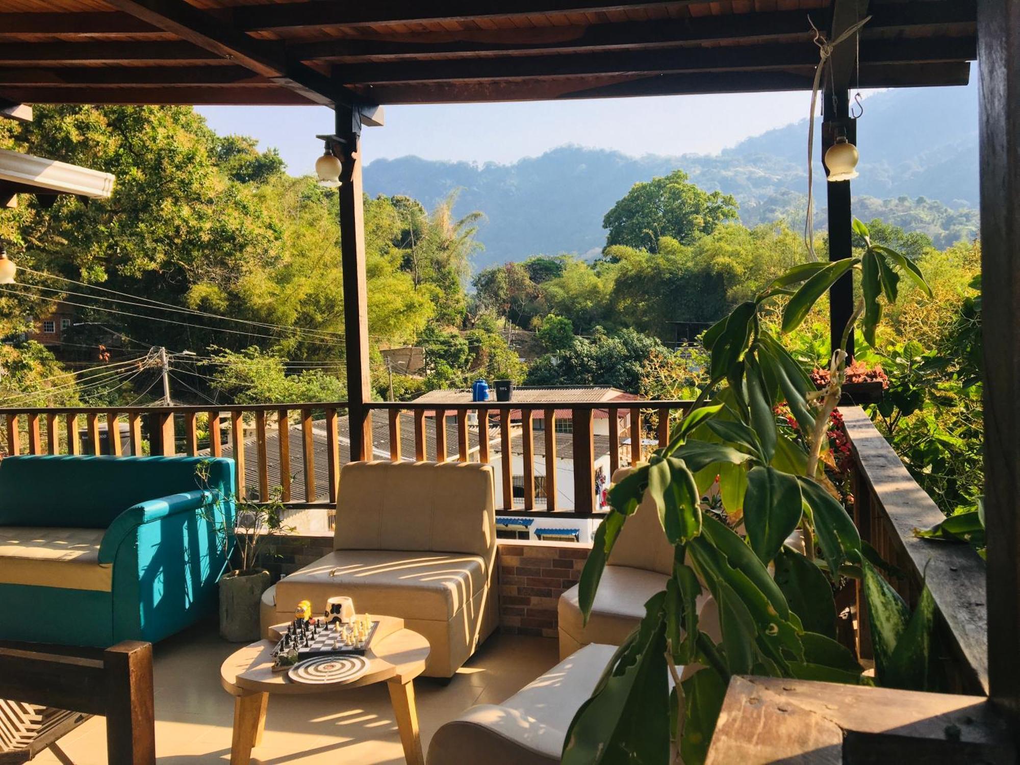 Hostal Los Wichos ミンカ エクステリア 写真
