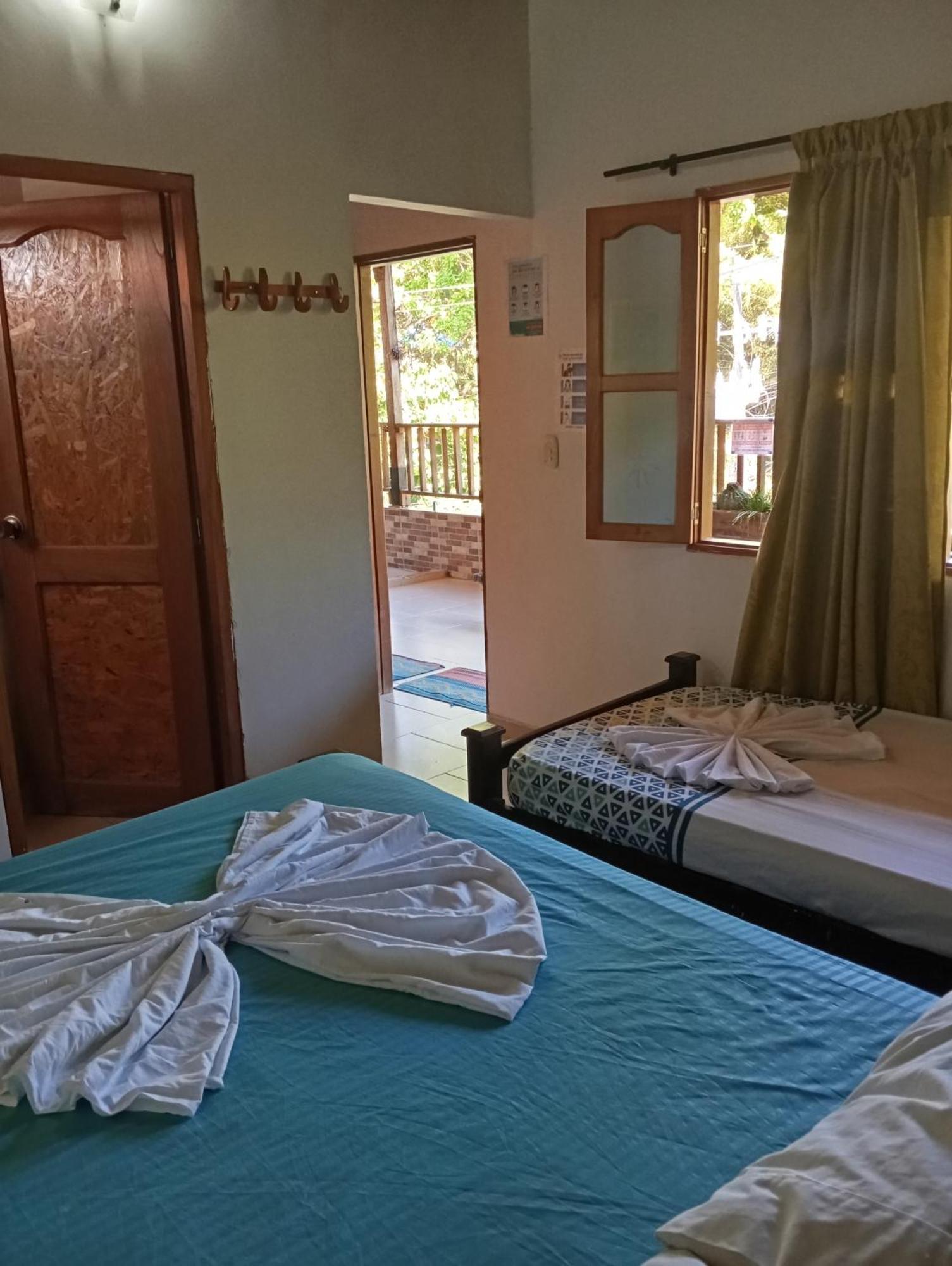 Hostal Los Wichos ミンカ エクステリア 写真