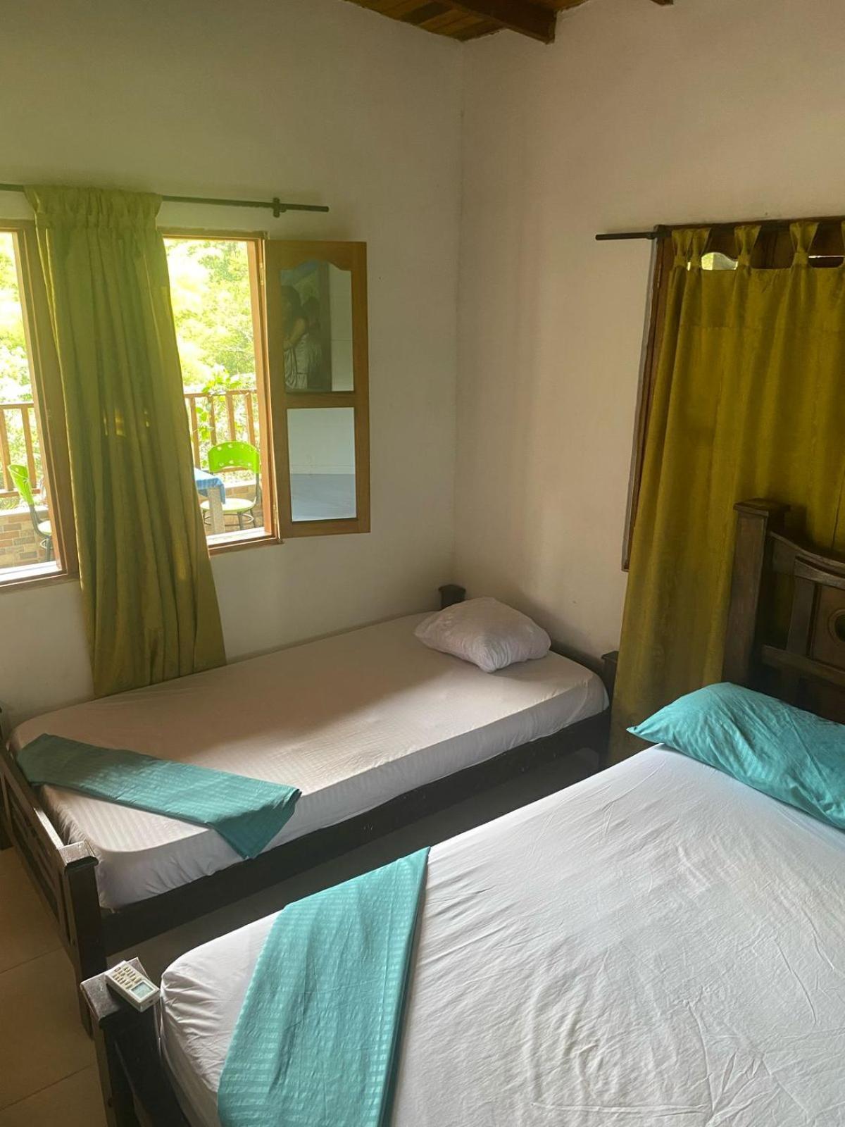 Hostal Los Wichos ミンカ エクステリア 写真